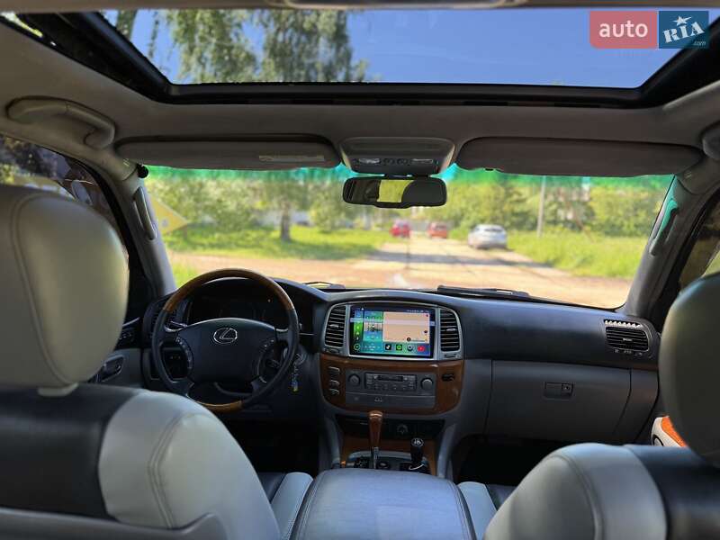 Позашляховик / Кросовер Lexus LX 2005 в Косові