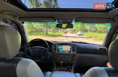Внедорожник / Кроссовер Lexus LX 2005 в 