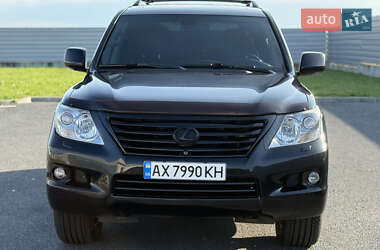Позашляховик / Кросовер Lexus LX 2008 в 