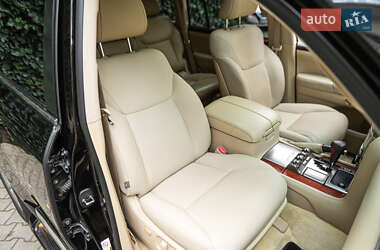 Внедорожник / Кроссовер Lexus LX 2010 в 