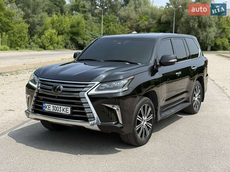 Внедорожник / Кроссовер Lexus LX 2019 в 