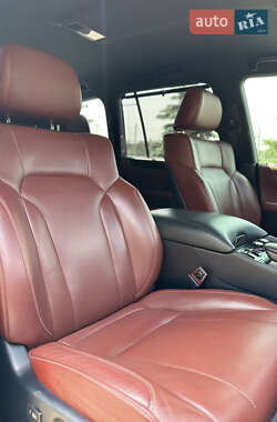 Внедорожник / Кроссовер Lexus LX 2020 в 