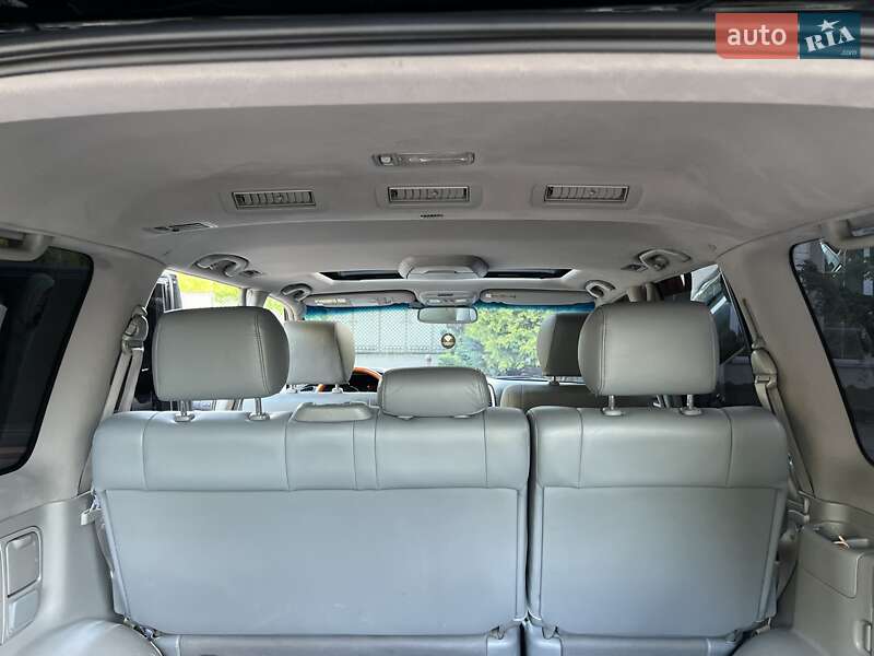 Позашляховик / Кросовер Lexus LX 2004 в Хмельницькому
