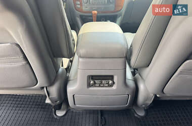 Внедорожник / Кроссовер Lexus LX 2006 в 