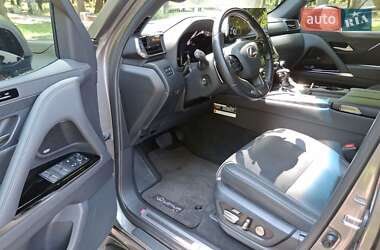 Позашляховик / Кросовер Lexus LX 2023 в 