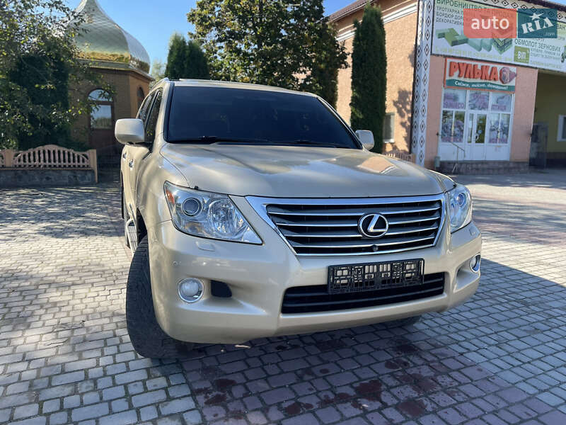 Внедорожник / Кроссовер Lexus LX 2008 в 