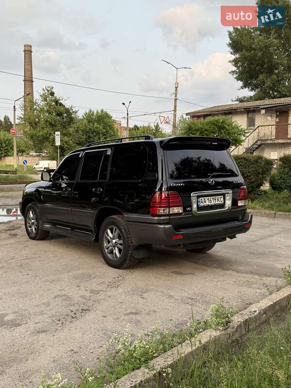 Внедорожник / Кроссовер Lexus LX 2004 в Киеве