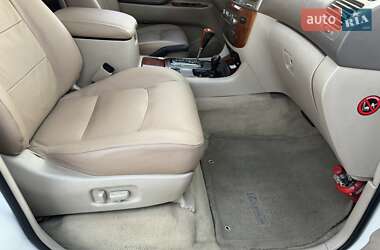 Внедорожник / Кроссовер Lexus LX 2003 в 