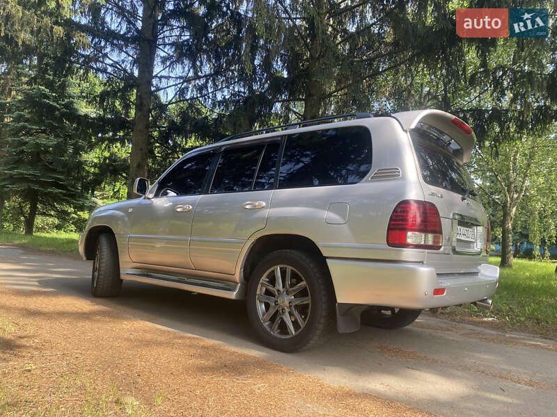 Внедорожник / Кроссовер Lexus LX 2003 в Христиновке