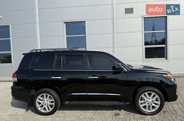 Внедорожник / Кроссовер Lexus LX 2011 в 