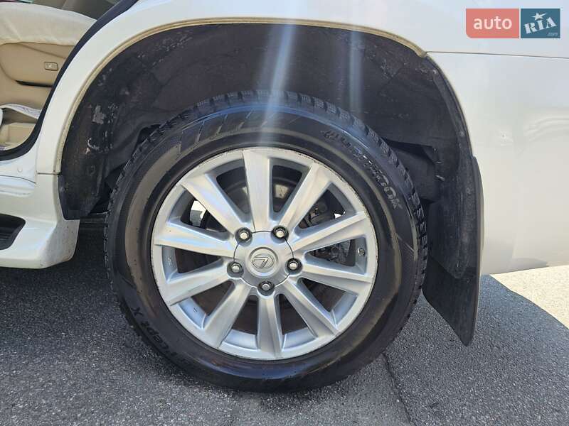 Внедорожник / Кроссовер Lexus LX 2008 в Днепре