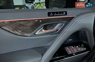 Внедорожник / Кроссовер Lexus LX 2023 в 