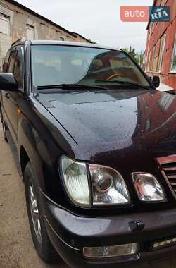 Позашляховик / Кросовер Lexus LX 2006 в 