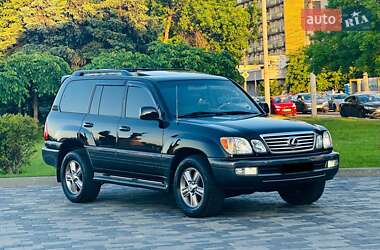 Внедорожник / Кроссовер Lexus LX 2006 в 