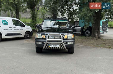 Внедорожник / Кроссовер Lexus LX 2005 в 