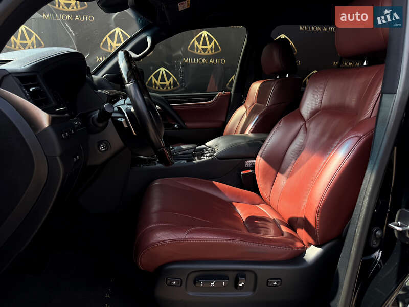 Внедорожник / Кроссовер Lexus LX 2019 в Киеве