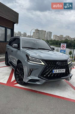 Внедорожник / Кроссовер Lexus LX 2017 в Киеве