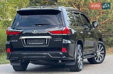 Позашляховик / Кросовер Lexus LX 2016 в 