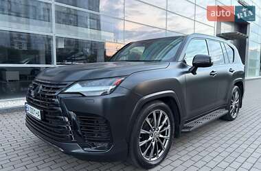Внедорожник / Кроссовер Lexus LX 2023 в 