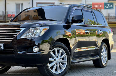 Позашляховик / Кросовер Lexus LX 2008 в 
