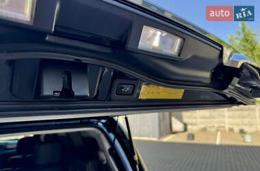 Позашляховик / Кросовер Lexus LX 2008 в 