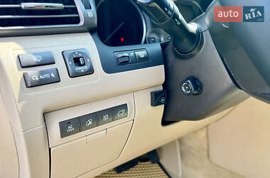 Внедорожник / Кроссовер Lexus LX 2008 в 