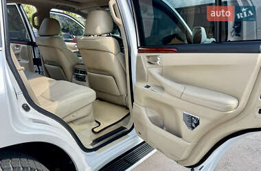 Внедорожник / Кроссовер Lexus LX 2008 в 