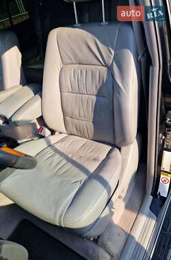 Внедорожник / Кроссовер Lexus LX 2007 в 