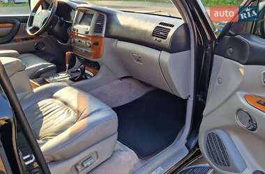 Внедорожник / Кроссовер Lexus LX 2007 в 