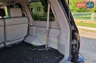 Внедорожник / Кроссовер Lexus LX 2007 в 