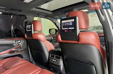 Внедорожник / Кроссовер Lexus LX 2014 в 