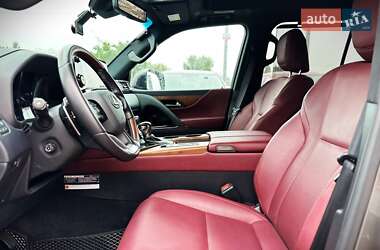 Позашляховик / Кросовер Lexus LX 2022 в 