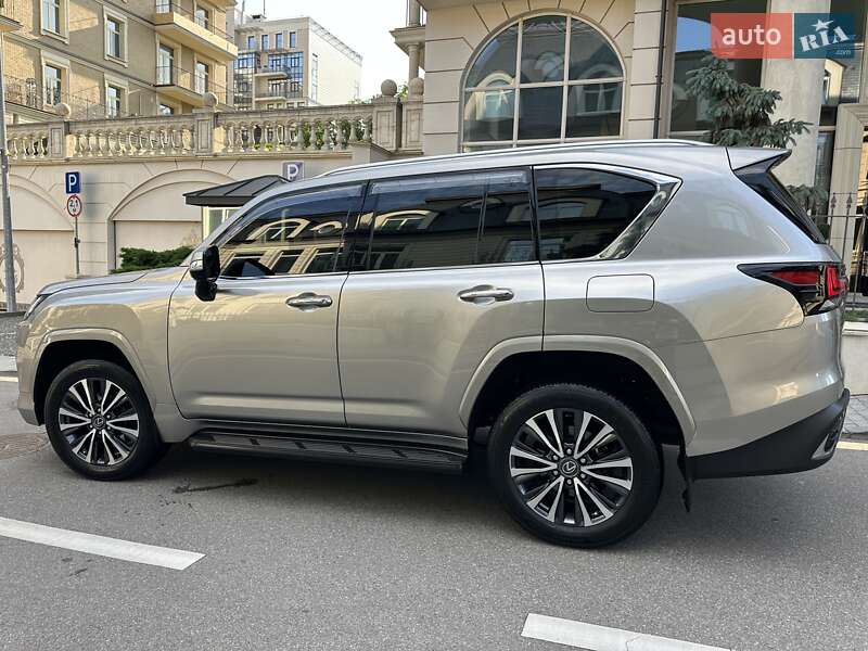 Внедорожник / Кроссовер Lexus LX 2022 в Киеве