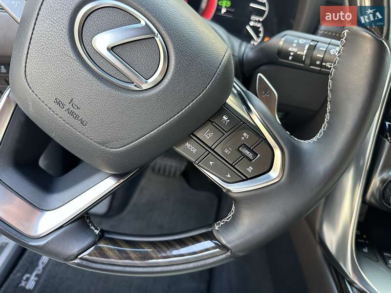 Внедорожник / Кроссовер Lexus LX 2022 в Киеве