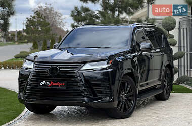 Позашляховик / Кросовер Lexus LX 2023 в 