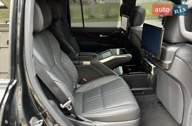 Позашляховик / Кросовер Lexus LX 2023 в 