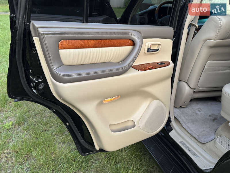 Внедорожник / Кроссовер Lexus LX 2006 в Тульчине