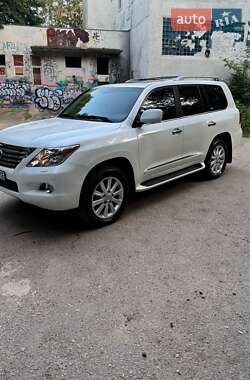 Внедорожник / Кроссовер Lexus LX 2008 в 