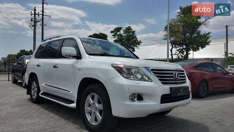 Позашляховик / Кросовер Lexus LX 2010 в Одесі