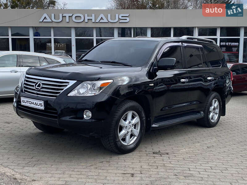 Lexus LX 2010