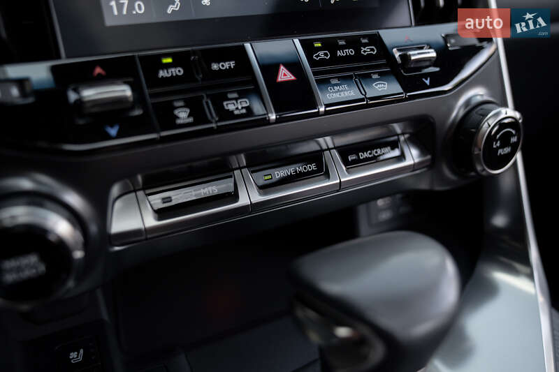 Позашляховик / Кросовер Lexus LX 2022 в Києві