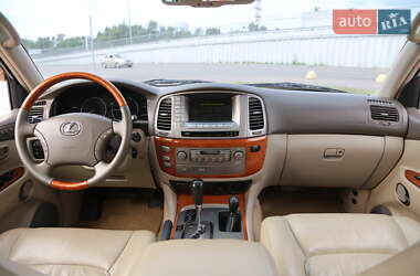 Внедорожник / Кроссовер Lexus LX 2005 в 