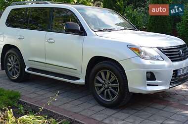 Внедорожник / Кроссовер Lexus LX 2008 в 