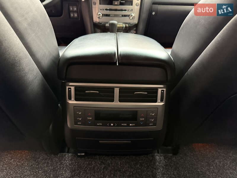Позашляховик / Кросовер Lexus LX 2012 в Вінниці