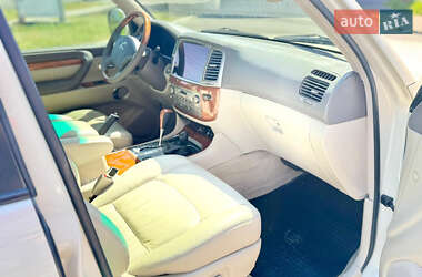 Позашляховик / Кросовер Lexus LX 2007 в 