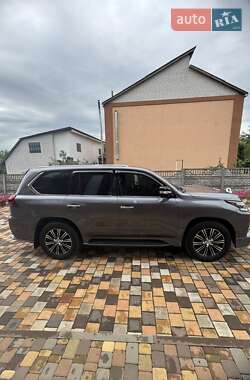 Внедорожник / Кроссовер Lexus LX 2016 в 