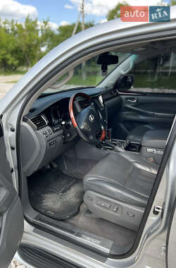Внедорожник / Кроссовер Lexus LX 2010 в 