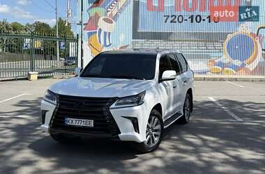 Внедорожник / Кроссовер Lexus LX 2015 в 