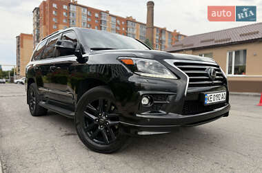Внедорожник / Кроссовер Lexus LX 2015 в 