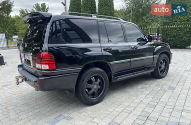 Внедорожник / Кроссовер Lexus LX 2004 в 